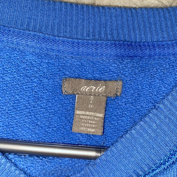 Aerie Blue Cropped Sweatshirt - Picture 3 of 4